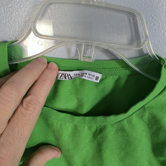 EUC Zara Lime Green Sleeveless Crop Top - Picture 3 of 3